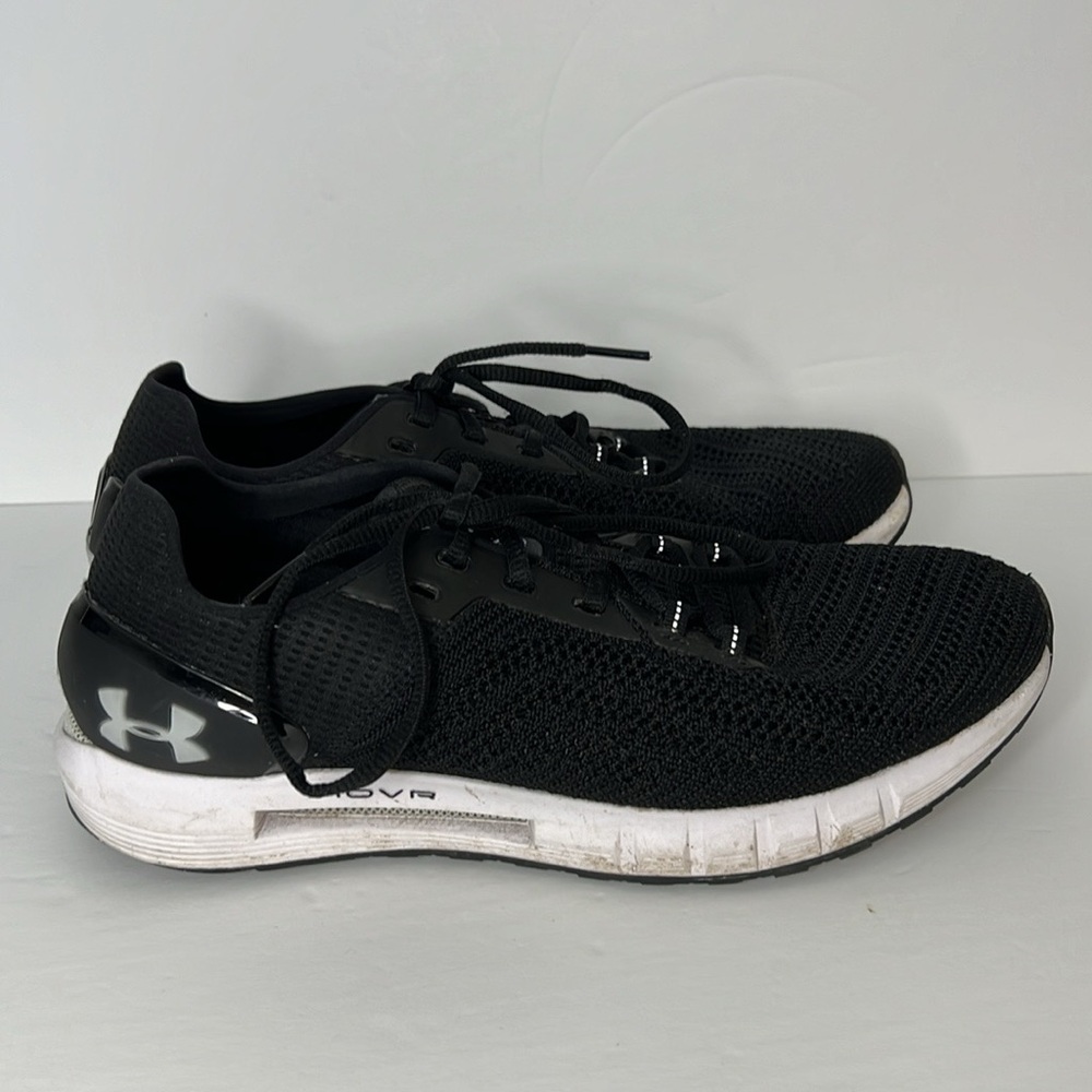 Under Armour Women's HOVR Sonic Running Shoe Bluetooth Sz 9